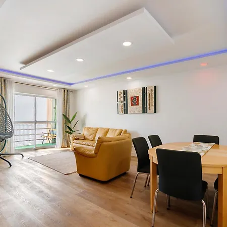 Barbecue And - 200m Away * Armação de Pêra