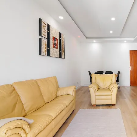 Barbecue And - 200m Away * Armação de Pêra