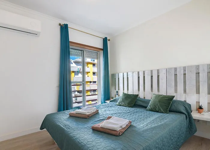 Appartamento Barbecue And - 200m Away Armação de Pêra