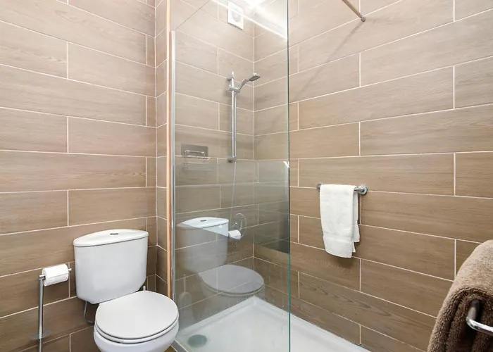 Barbecue And - 200m Away